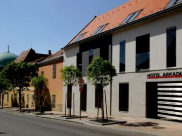 Hotel Arkadia Pécs - Szallas.hu