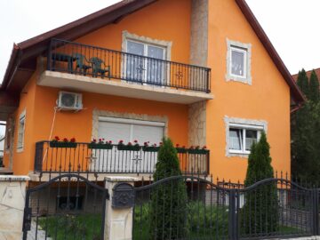 Ibolya Apartman Velence - Szallas.hu