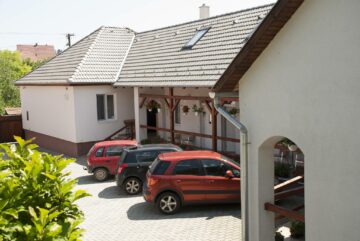 Polonia Apartman Egerszalók - Szallas.hu