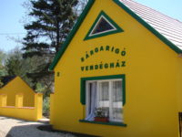 Sárgarigó Vendégház Bakonybél - Szallas.hu